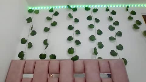 abby_moss_2 online show from February 8, 2:31 pm