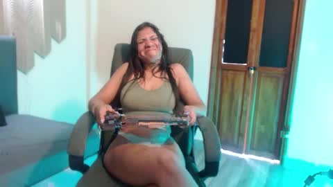 abby online show from April 26, 4:04 pm
