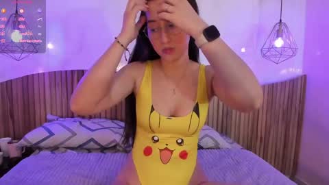 Abigail online show from May 30, 2:15 pm
