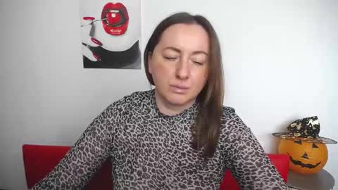 Snapshot of abbytaylorr chatting on October 16, 7:19 am abbytaylorr online show from October 16, 7:19 am