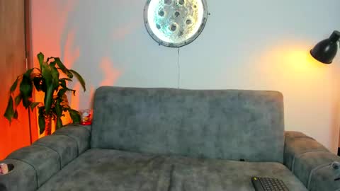  Abella and Kendra  online show from May 17, 12:31 am
