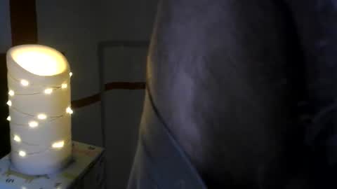 AbercrombieGuy22 online show from November 17, 5:10 am