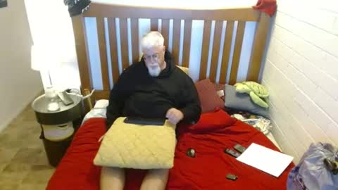 Snapshot of abigspermdonor chatting on October 22, 12:58 am abigspermdonor online show from October 22, 12:58 am