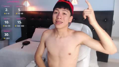 Snapshot of abraham_horny18 chatting on October 13, 8:44 pm abraham_horny18 online show from October 13, 8:44 pm