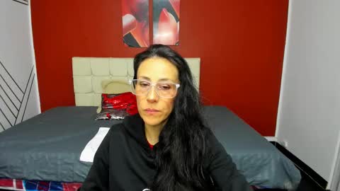 ABRIL online show from February 13, 8:03 pm