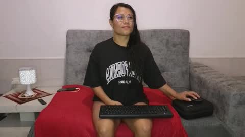 Adahira online show from October 3, 3:15 am