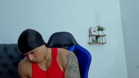 adam boss online show from November 21, 5:27 am