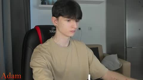 Snapshot of adam_faust chatting on October 12, 5:11 am Adam online show from October 12, 5:11 am