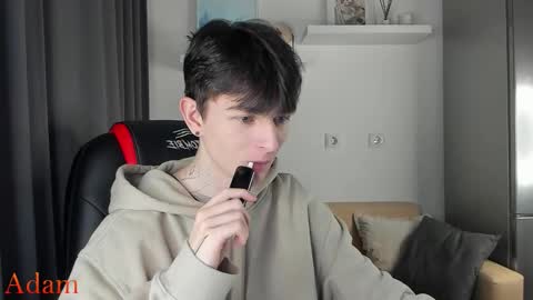 Snapshot of adam_faust chatting on September 24, 10:27 pm Adam online show from September 24, 10:27 pm