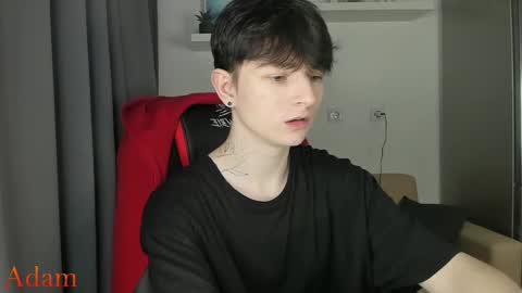 Snapshot of adam_faust chatting on October 8, 10:27 pm Adam online show from October 8, 10:27 pm