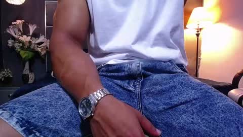 adam_fit19cm online show from March 16, 1:59 pm