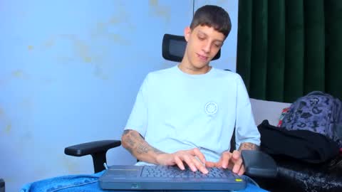 Adam online show from February 26, 8:25 pm