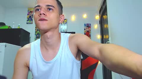 adam hot11 online show from February 22, 4:05 am