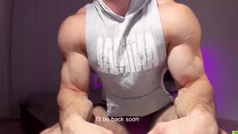 Snapshot of adam_muscle_ chatting on October 22, 11:45 am Adam online show from October 22, 11:45 am