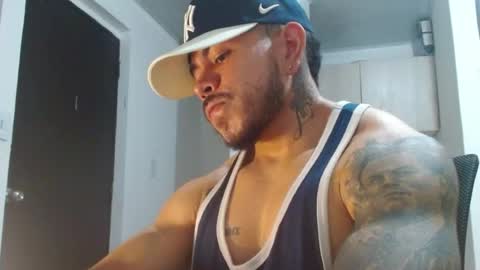 adam shilder7 online show from June 6, 3:34 am