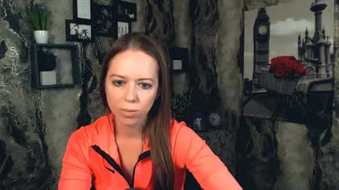 adamais_ online show from August 3, 5:20 am