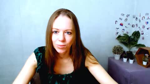 adamais_ online show from January 8, 6:30 am