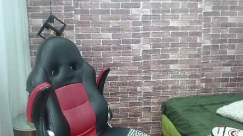 Adam online show from February 6, 9:43 am