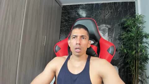 Adan Sin online show from April 6, 4:30 pm