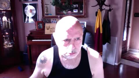 add_me_2 online show from May 22, 2:24 pm
