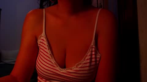 amy        online show from October 3, 11:02 pm