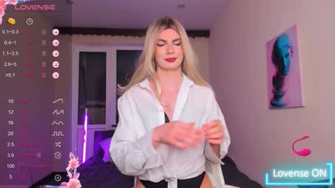 Adel online show from September 20, 10:24 pm