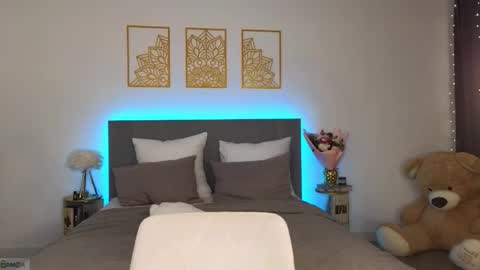 Adele online show from February 21, 9:40 pm