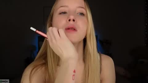 Adele online show from February 24, 10:02 pm