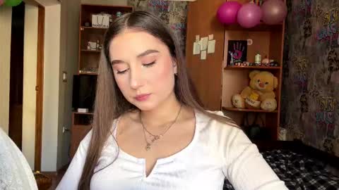 Poly online show from March 4, 10:01 am