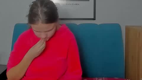 adelecruzz online show from March 1, 4:33 pm