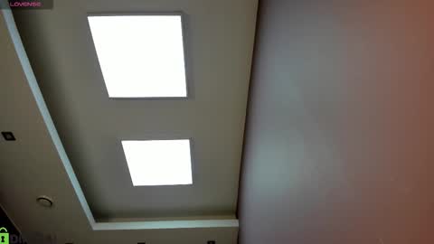 Adeline Perle online show from October 2, 1:15 am