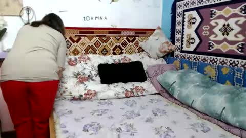 adelinemilf online show from January 10, 11:26 am