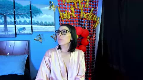 Adelle online show from September 16, 6:44 pm