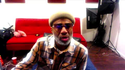 adick_ting online show from March 8, 9:39 am