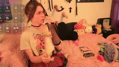 A Ditzy TGirl aka Lizzy online show from July 17, 10:44 pm