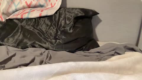 adoe491216 online show from March 10, 4:38 am