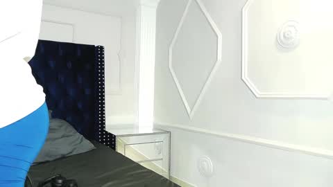 Snapshot of adonisknigh chatting on January 23, 12:41 pm Adonis Knight  online show from January 23, 12:41 pm