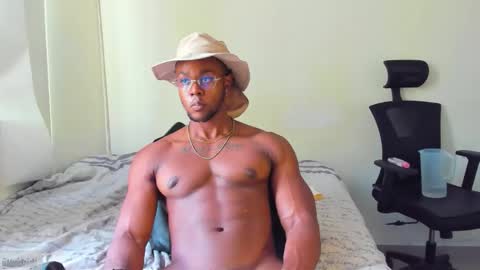 Snapshot of adonisknigh chatting on October 1, 7:24 pm Adonis Knight  online show from October 1, 7:24 pm