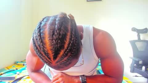 Snapshot of adonisknigh chatting on September 22, 12:42 pm Adonis Knight  online show from September 22, 12:42 pm