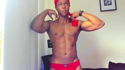 Snapshot of adonisknigh chatting on February 4, 12:44 pm Adonis Knight  online show from February 4, 12:44 pm