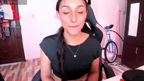 Adrena10 online show from May 15, 8:05 pm