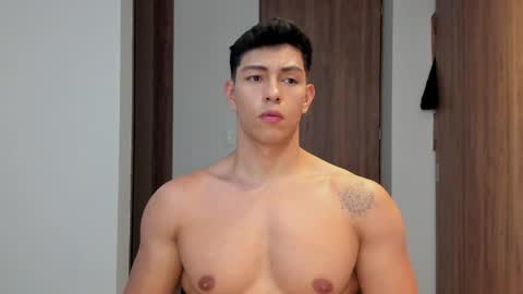 Adrian del Mar online show from April 8, 6:22 pm