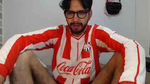 Adrian Falcon online show from June 3, 4:56 pm