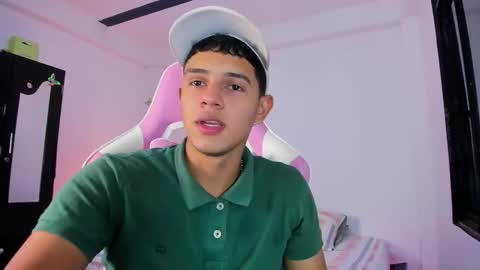 ADRIAN online show from February 16, 7:01 pm