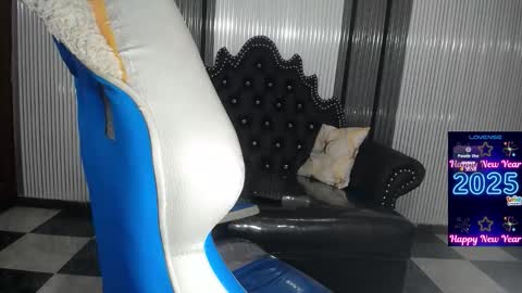 Adriana Martinez online show from February 5, 2:26 am