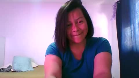 Snapshot of adrianagogo18 chatting on September 13, 5:59 pm adrianagogo18 online show from September 13, 5:59 pm