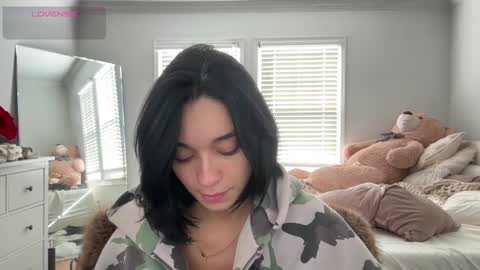 Adrianna  online show from October 31, 5:46 pm