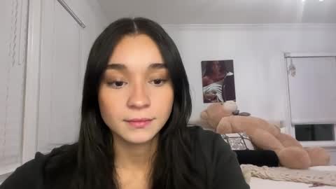 Snapshot of adriannarodriguez chatting on February 7, 2:51 am Adrianna  online show from February 7, 2:51 am