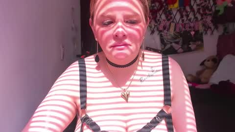 adriiana_fox_ online show from September 25, 2:13 pm