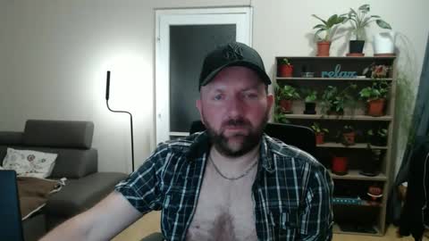 Felix84 online show from April 1, 10:18 pm